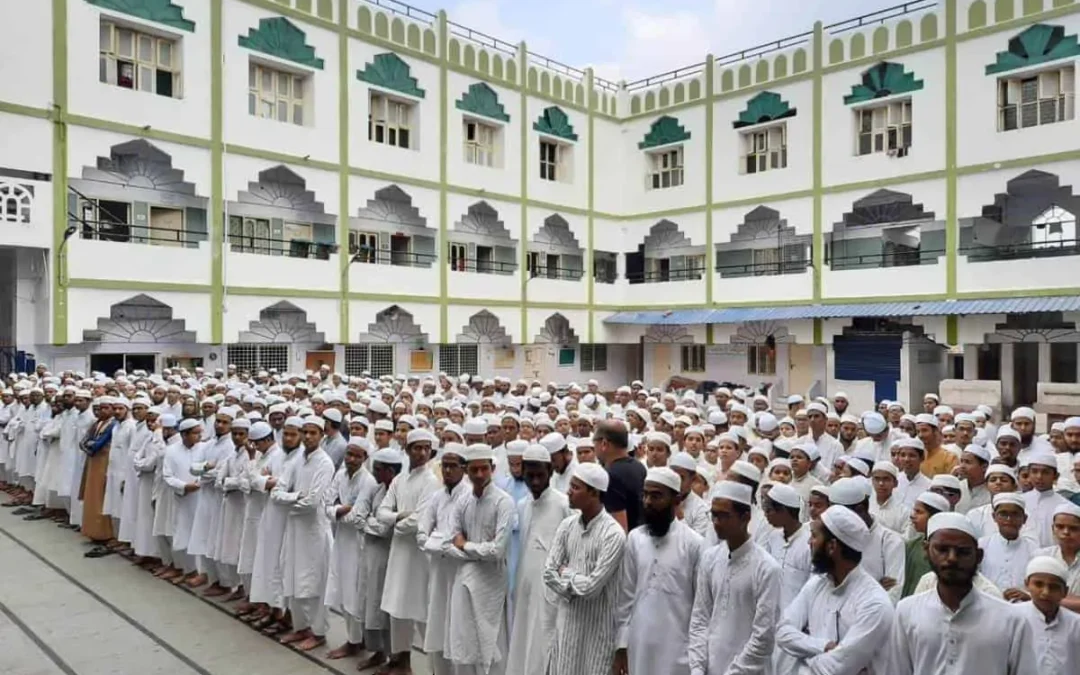 Muzaffarnagar : बिना मान्यता के चल रहे मदरसों को देना होगा प्रतिदिन 10 हज़ार रुपए का जुर्माना