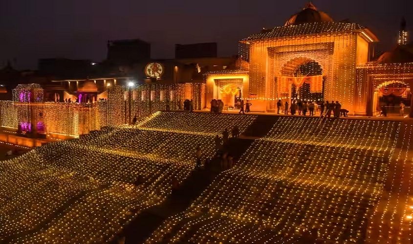 Dev Dipawali 2023: देव दीपावली के लिए काशी में होंगे सीएम योगी, जलाएंगे पहला दीप