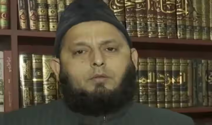 रामायण और महाराभारत स्कूली किताबों में पढ़ाने के प्रस्ताव पर AIMPLB ने किया NCERT का सपोर्ट, जानिए क्या कहा?