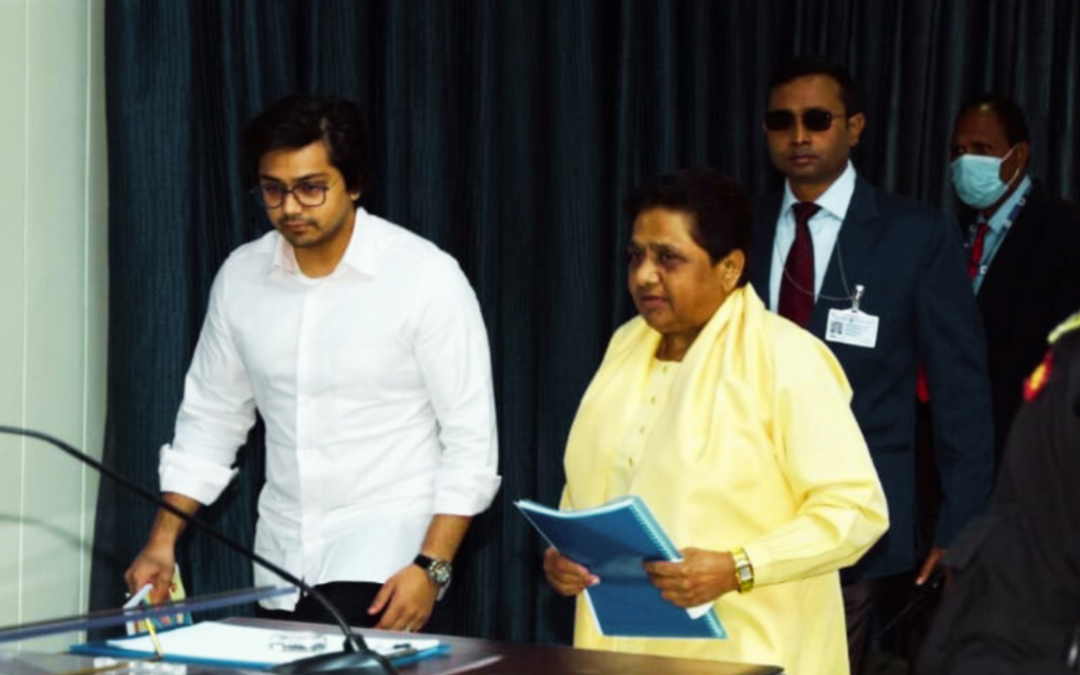 BSP : जानिए कौन हैं आकाश आनंद जिन्हें मायावती ने बनाया है अपना उत्तराधिकारी ?
