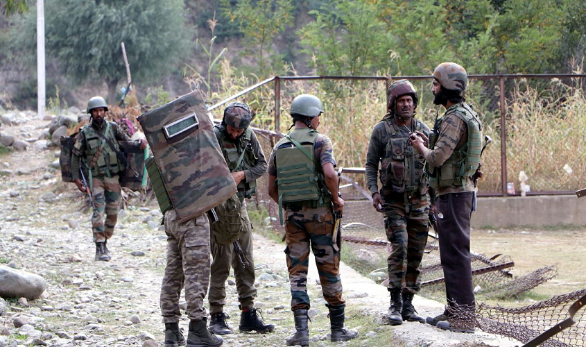 Jammu : घुसपैठ की कोशिश कर रहे आतंकी को भारतीय सेना ने किया ढेर, अखनूर सेक्टर में  लाश को घसीटकर ले गए आतंकी