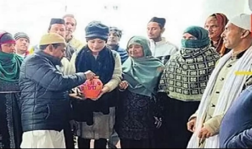 Ram Mandir : राम मंदिर निर्माण में विविध योगदान, तीन तलाक पीड़िताएं अपने हाथों से बने वस्त्र करेंगी भेंट, जानिए कैसी है तैयारियां