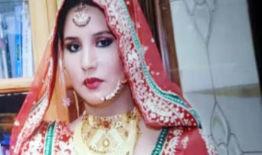 1701688693-ezgif.com-resize