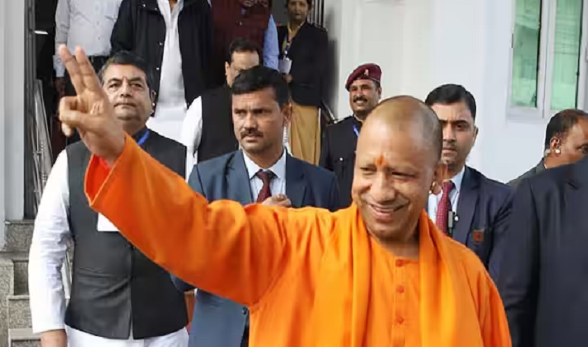 Uttar Pradesh : सीएम योगी ने राहत गुरुकुलम प्रशिक्षण केंद्र का किया शुभारंभ, जानिए क्या होंगे इसके फायदे