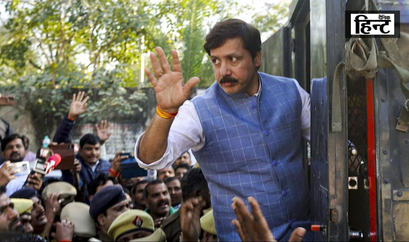 Lok Sabha Election 2024 : बसपा ने काटा पत्नी का टिकट तो धनंजय सिंह के बदले बोल