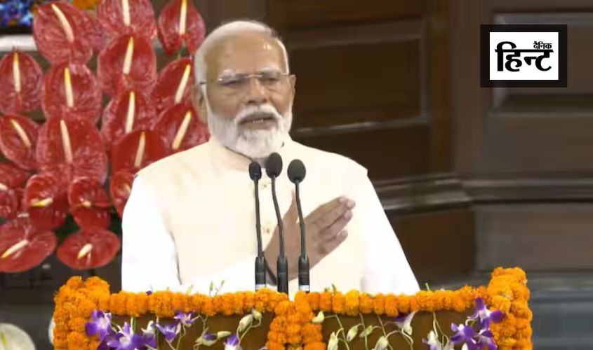 यूपी में कांग्रेस के दफ्तरों पर लगी 1 लाख रुपये लेने की कतार, जानिए इस मामले पर क्या तंज कसा PM मोदी ने?  