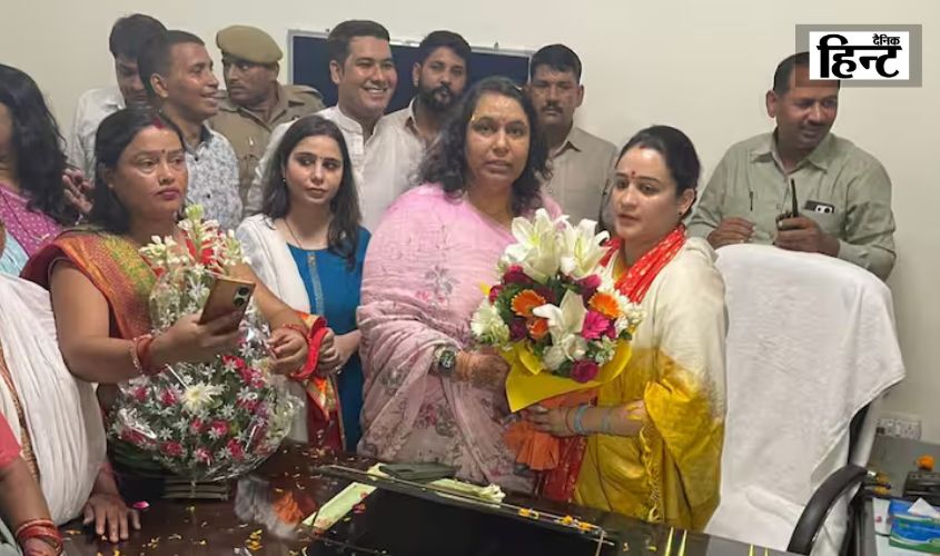 UP Politics : अपर्णा यादव ने UP महिला आयोग की उपाध्यक्ष का पदभार संभाला, फिर दिए ये संकेत