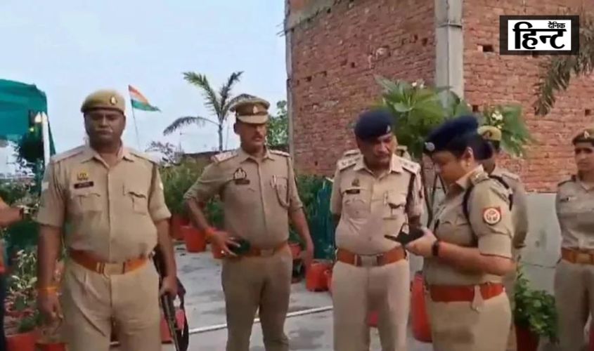 UP News : भदोही में सपा विधायक जाहिद बेग और उनकी पत्नी पर बाल श्रम और आत्महत्या के लगे आरोप, पुलिस ने की FIR दर्ज