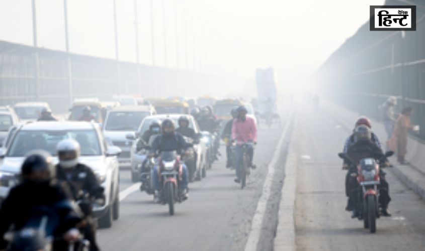 Noida : नोएडा में प्रदूषण का स्तर पहुंचा खतरनाक जोन पर दीपावली से पहले बढ़ सकती हैं पाबंदियां