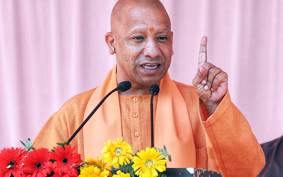 National Politics : सीएम योगी ने खरगे के आतंकी वाले बयान पर किया पलटवार, कहा- “मैं एक योगी हूं और…”