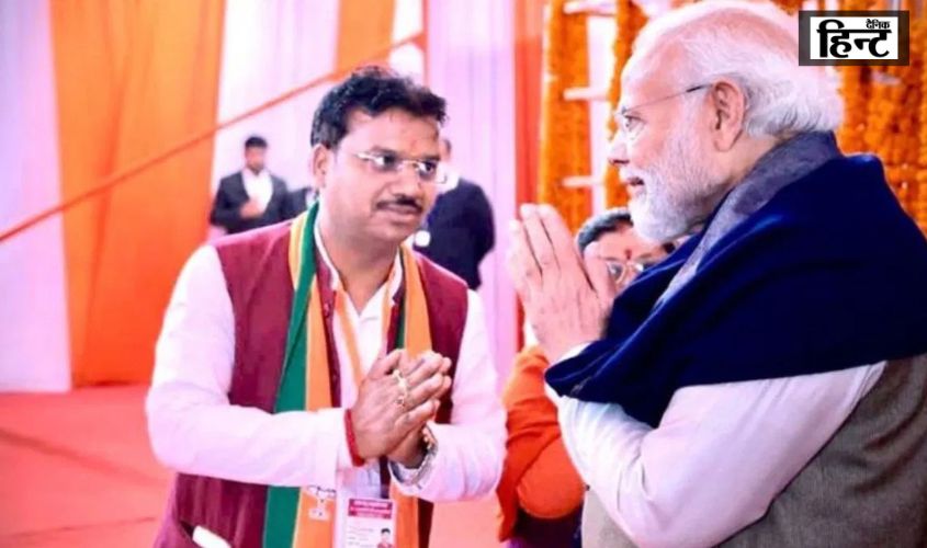 UP Politics : मिल्कीपुर सीट पर भाजपा प्रत्याशी के नाम का हुआ ऐलान, जानिए कौन है चंद्रभान पासवान?