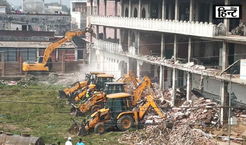 Moradabad News : शादी समारोह में खाना खाने के बाद 60 लोग हुए बीमार, अस्पताल में भर्ती