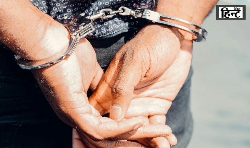 Kanpur News : गर्लफ्रेंड को खुश करने के लिए लूट की वारदात को दिया अंजाम, पुलिस ने किया भड़ाफोर