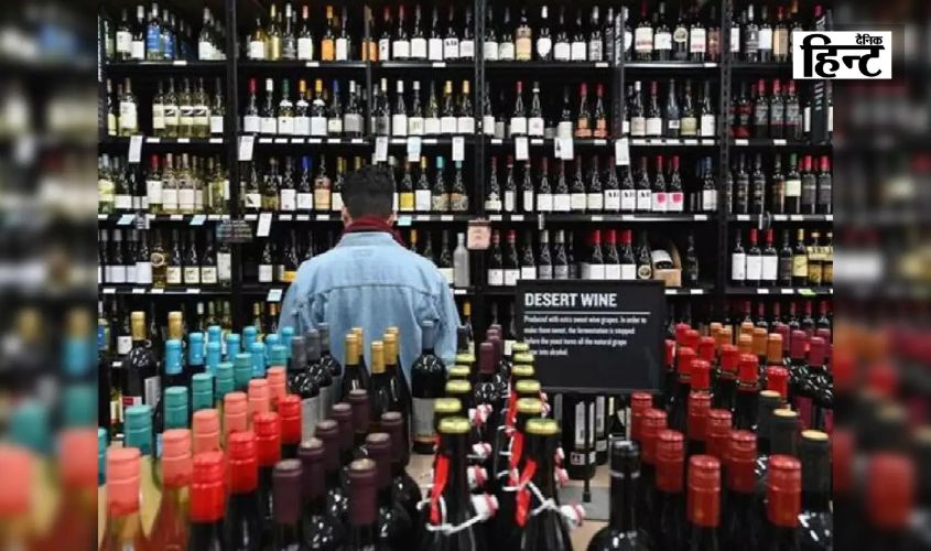 New Liquor Policy:  नई शराब नीति से योगी सरकार को बंपर मुनाफा, अप्रैल में आबकारी विभाग को 1006 करोड़ रुपये का अतिरिक्त राजस्व