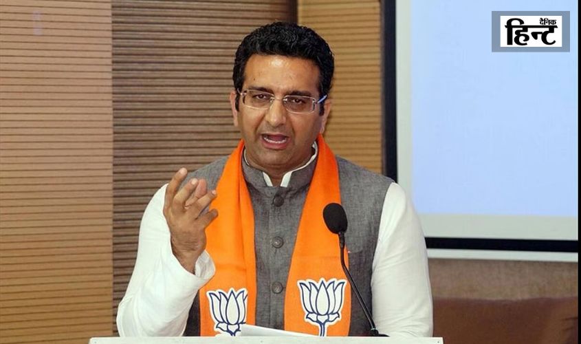 Gaurav Bhatia: हाई कोर्ट पहुंचा गौरव भाटिया का पैंट विवाद, वायरल वीडियो पर कार्रवाई की मांग