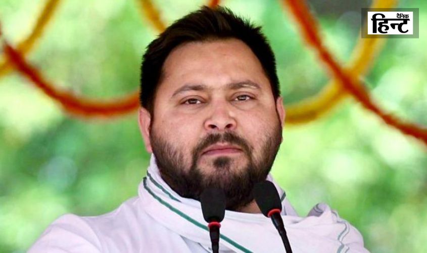 Kushinagar News: कुशीनगर के रामकोला में शहीद किसानों को दी गई श्रद्धांजलि, तेजप्रताप यादव बोले – “ये सरकार किसान विरोधी है”