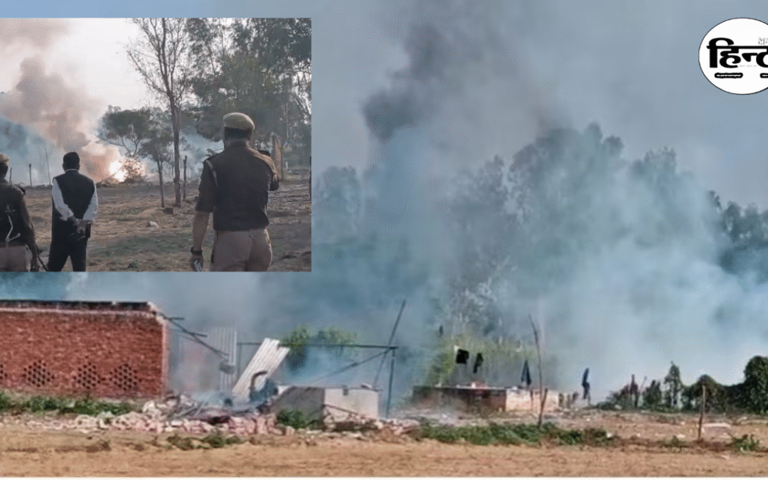Barabanki News: बाराबंकी में पटाखा फैक्ट्री में भीषण धमाका, दो की मौत और तीन घायल — इलाके में मचा हड़कंप